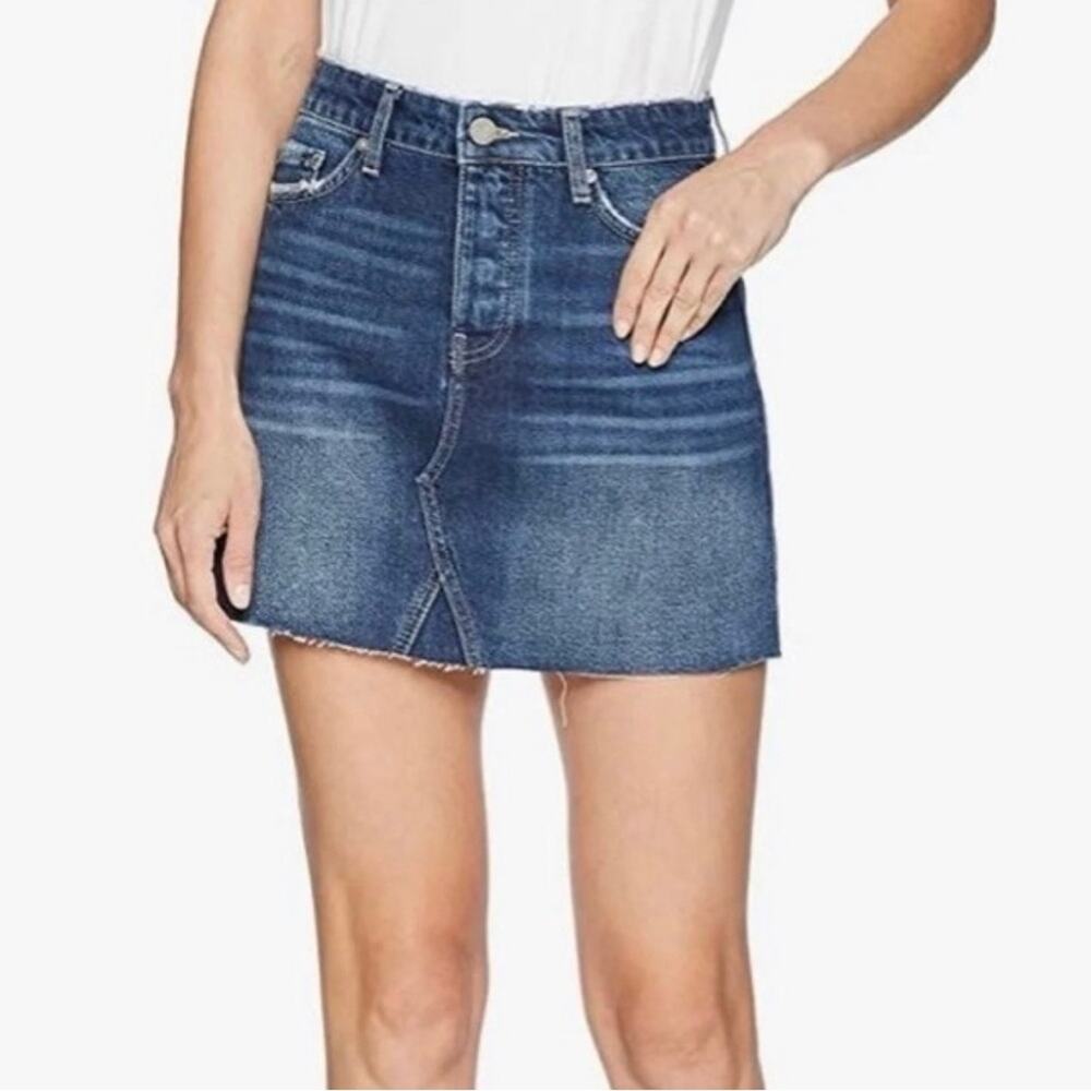 PAIGE Aiden Denim Mini Skirt Sz 26 Valeria Wash Distressed Raw Hem Made USA